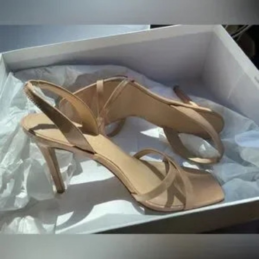 Veronica beard Analita Patent leather halter heels - Picture 3 of 7